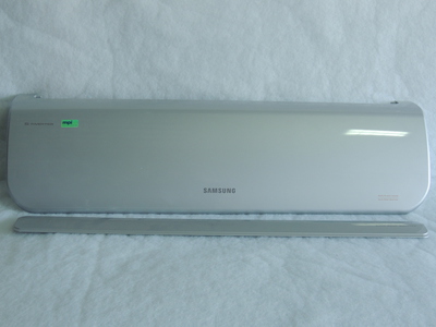 SAMSUNG Mont Blanc beltri egysg ezst ellap